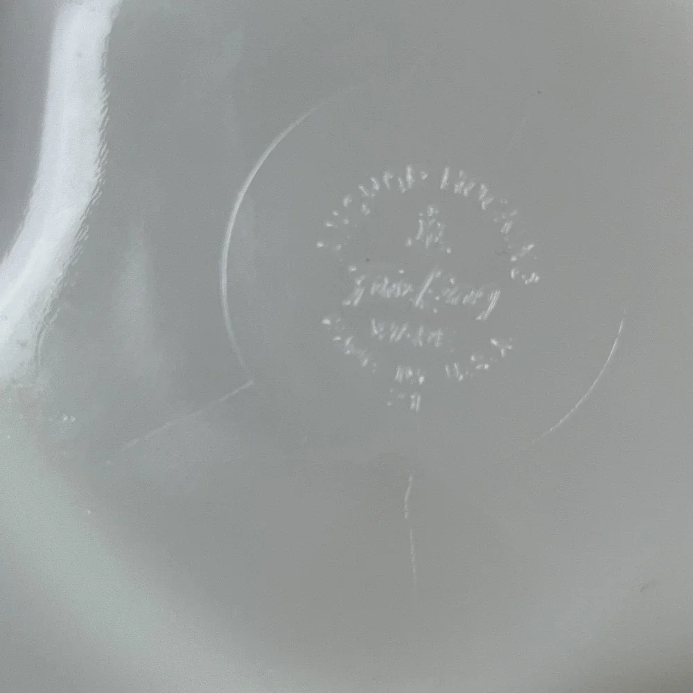 Anchor Hocking Fire King Milk Glass Retro Divided Candy Relish Dish‎ Gold Rim